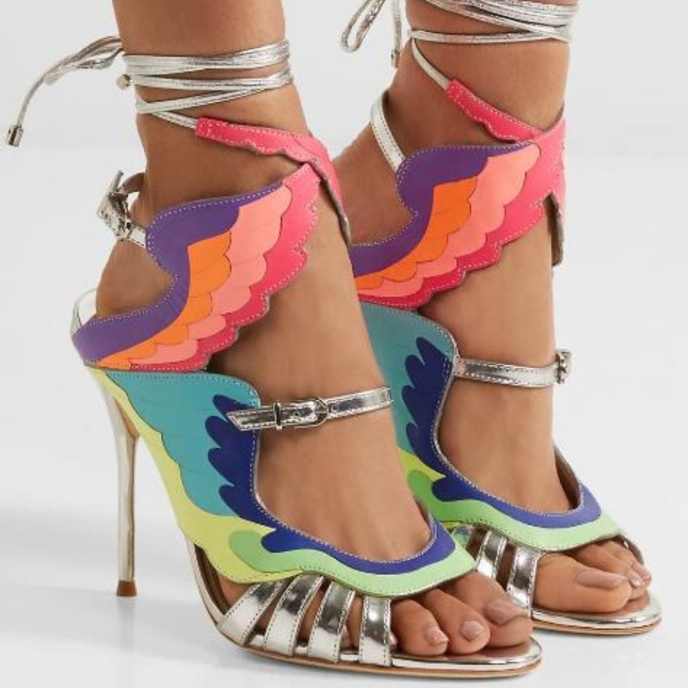 Shoes - Picture 2 of 6